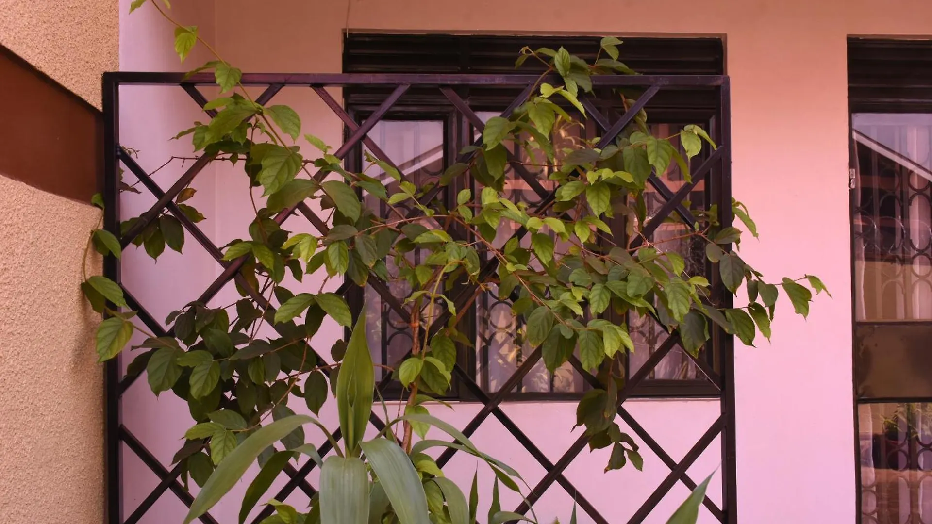Apartman Carmella Exquisite Home K Rd Kampala